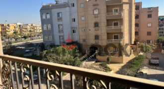 شقه للبيع في التجمع الاول خلف البريد المصري190م