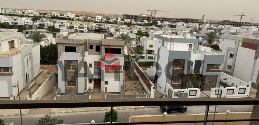 شقه للبيع كمبوند دار مصر القرنفل
