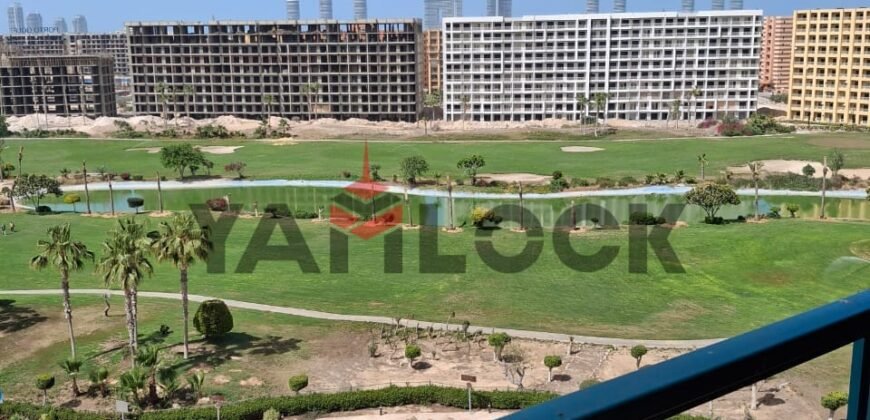 شاليه للبيع بالفرش فى بورتو جولف امام ابراج العلمين عماره 3