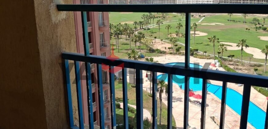 شاليه للبيع بالفرش فى بورتو جولف امام ابراج العلمين عماره 3