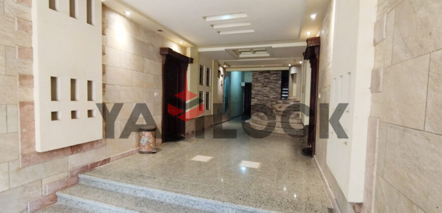 شقة للبيع بالتجمع الخامس حي الاندلس 2/2 بحرية قريبة من شارع التسعين