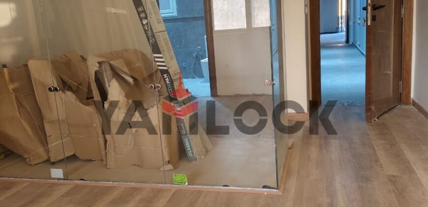 شقه للبيع 300م تشطيب ممتاز مدينه الشروق 2