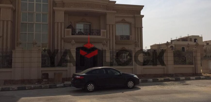 فيلا 500م للبيع كمبوند النسايم بجوار مول مصر فيلا 500م للبيع كمبوند النسايم بجوار مول مصر