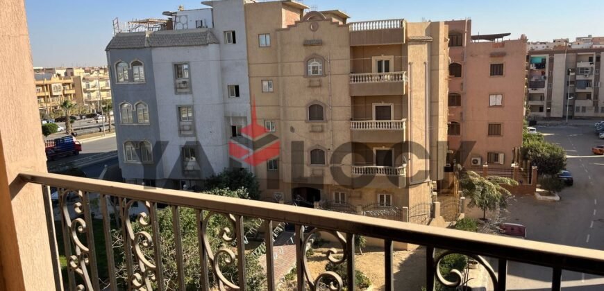 شقه للبيع 190م في التجمع الاول