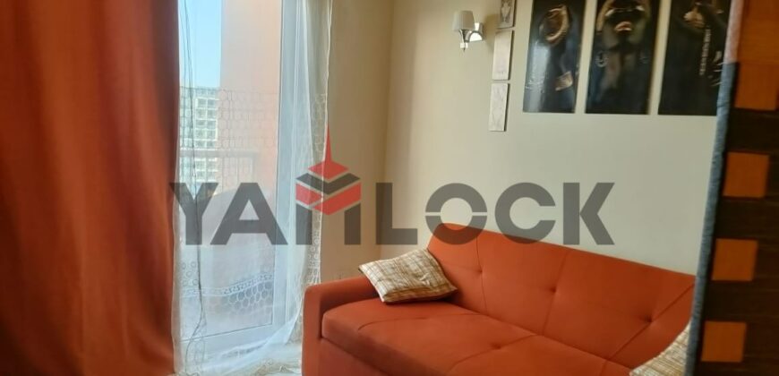 ستوديو للايجار فى بورتو جولف أمام ابراج العلمين عمارة 80 جولف باي