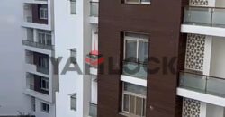 شقه للبيع بدون أوڤر بكمباوند المقصد عمارة ٣٣ بجوار مدرسة Anglo حي R3 D4
