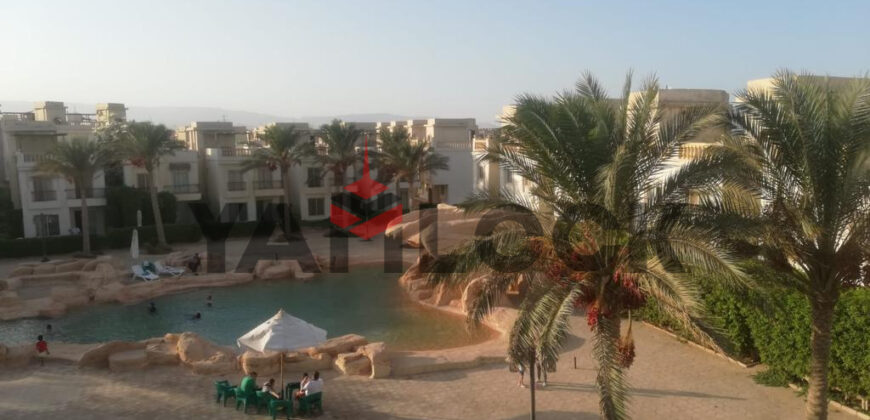 شالية إطلالة جانبية للبحر و من الرووف أطلالة كاملة للبحر للبيع فى منتجع بلاجيو بالعين السخنه