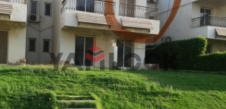 شالية إطلالة جانبية للبحر و من الرووف أطلالة كاملة للبحر للبيع فى منتجع بلاجيو بالعين السخنه