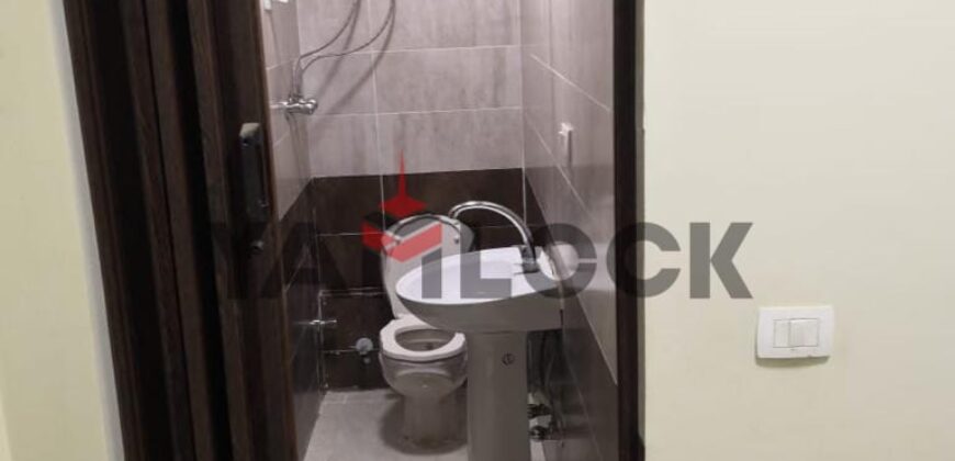 مكتب ادارى للبيع  دور أرضى بمدخل خاص ١٥٠ متر فى مدينه المعراج فى زهراء المعادى