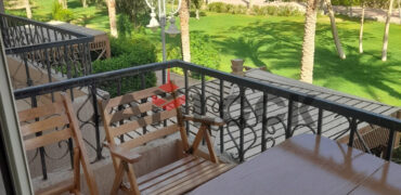 شاليه للايجار في قريه تافيرا بيتش راس سدر