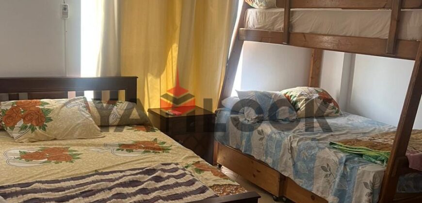 شاليه للبيع بالفرش والتكيفات فى قريه امارتس هايتس