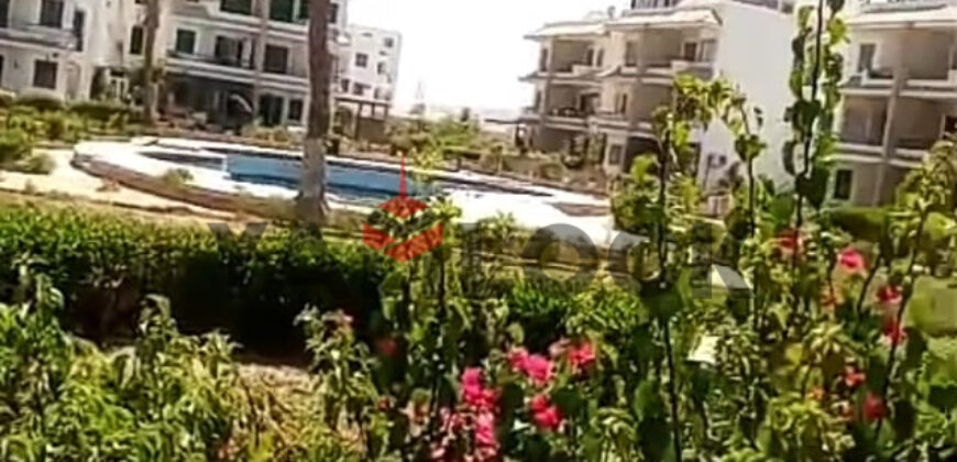 شاليه للبيع بقريه كناري بيتش ريزورت العين السخنة صف اول على البحر