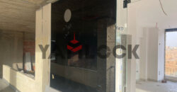 وحده اداريه للبيع بمول جلاكسي بحدايق اكتوبر 61م