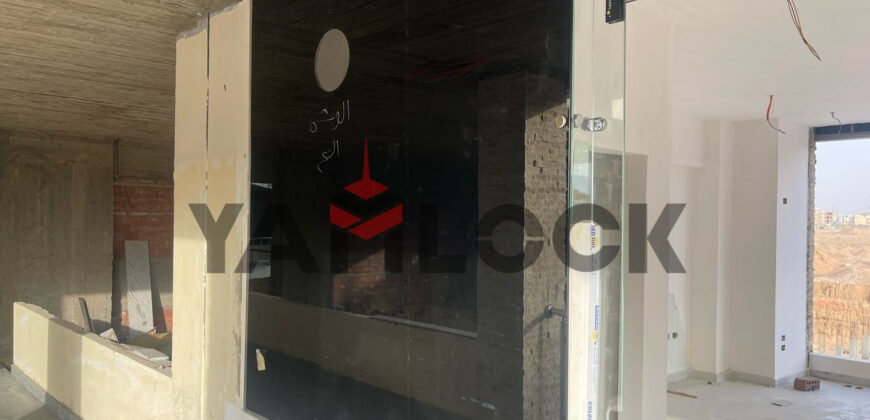 وحده اداريه للبيع بمول جلاكسي بحدايق اكتوبر 61م