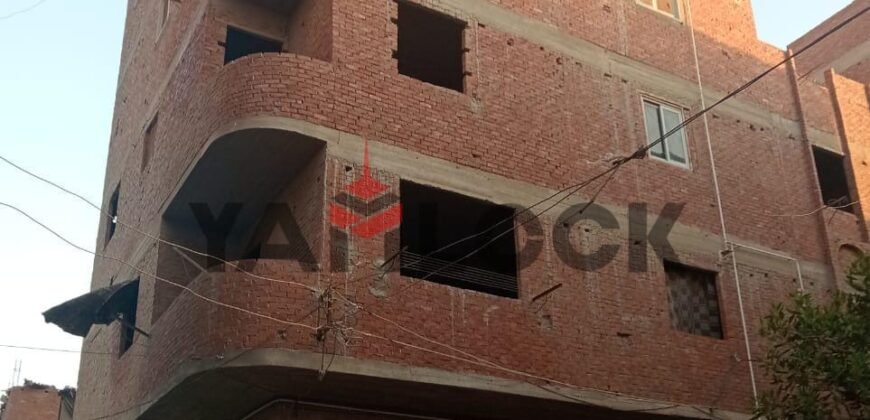 بيت للبيع نصيتين ع الطريق الجديد منشيه البكاري بيت للبيع نصيتين ع الطريق الجديد منشيه البكاري