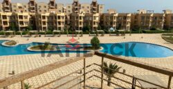 شاليه للبيع فى قريه لاجولي مارينا السخنه بالفرش و الاجهزه