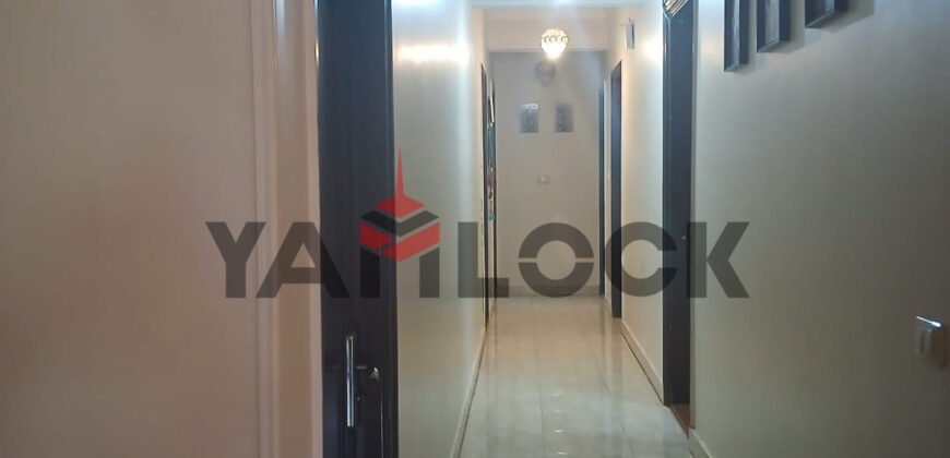 شقه للبيع فى التجمع الاول منطقه البنفسج 7 فيلات شقه للبيع فى التجمع الاول منطقه البنفسج 7 فيلات