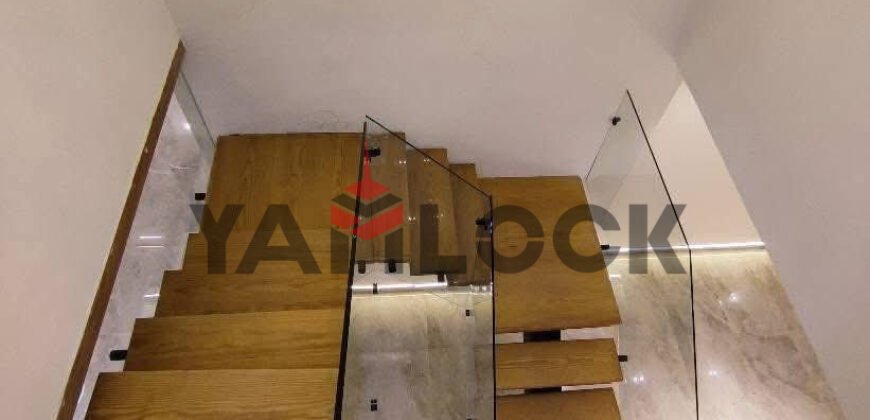 دوبلكس للبيع في حدائق الاهرام بحمام سباحه خاص وحديقه كبيره تسع أكثر من سياره دوبلكس للبيع في حدائق الاهرام بحمام سباحه خاص وحديقه كبيره تسع أكثر من سياره