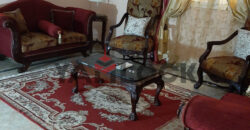 لهواة التميز والفخامة شقة بأرقي أحياء زهراء المعادي بالشطر السابع شقة 216 متر مربع 3 غرف نوم أرضيات باركيه + ريسبشن 3 قطع أرضيات بورسلين رخام + 2 حمام + مطبخ كبير + مدخل العمارة (رخام + مرايات) + فيو مفتوح واجهة غربي بحري + الدور الثاني الكماليات شرفة – موقف سيارات مغطى – مسموح بالحيوانات الأليفة – عداد كهرباء قديم- غاز طبيعى قديم – أسانسير