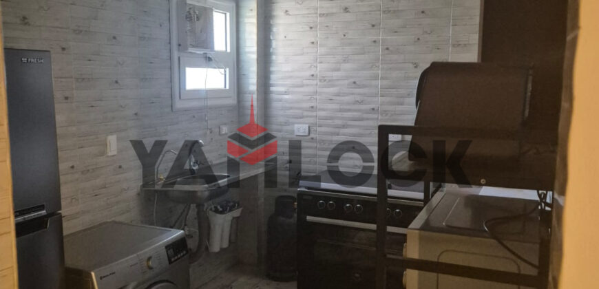 شقه للبيع في مدينتي قريبه جدا من الخدمات تشطيب خاص