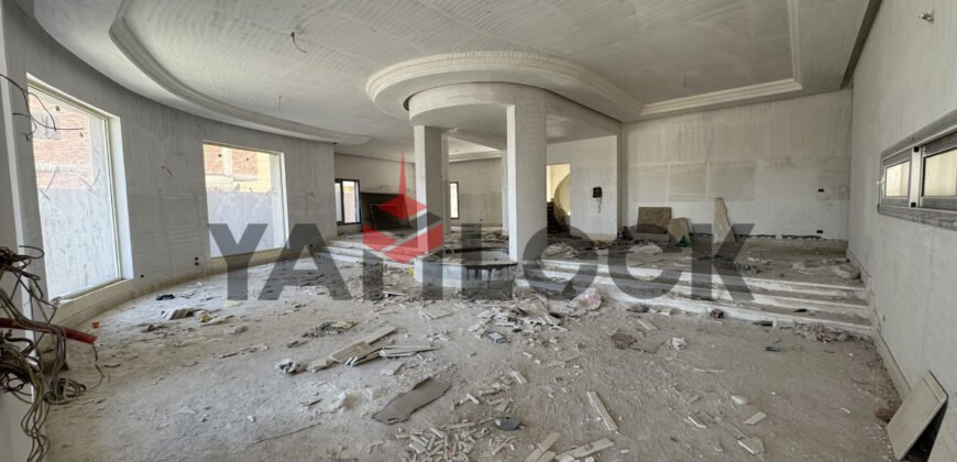 فيلا للبيع  بالكامل  فى التجمع الاول في الياسمين ٣ فيلا للبيع  بالكامل  فى التجمع الاول في الياسمين ٣