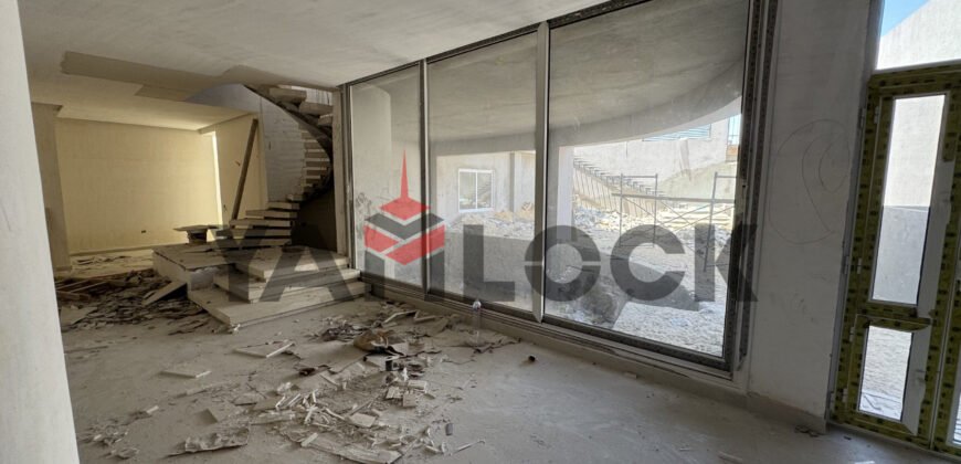 فيلا للبيع  بالكامل  فى التجمع الاول في الياسمين ٣ فيلا للبيع  بالكامل  فى التجمع الاول في الياسمين ٣