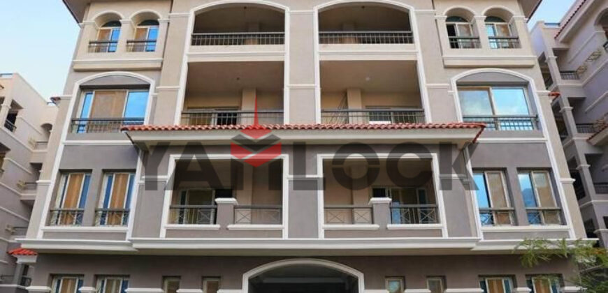 شقه للبيع في كمبوند جاردن هايتس