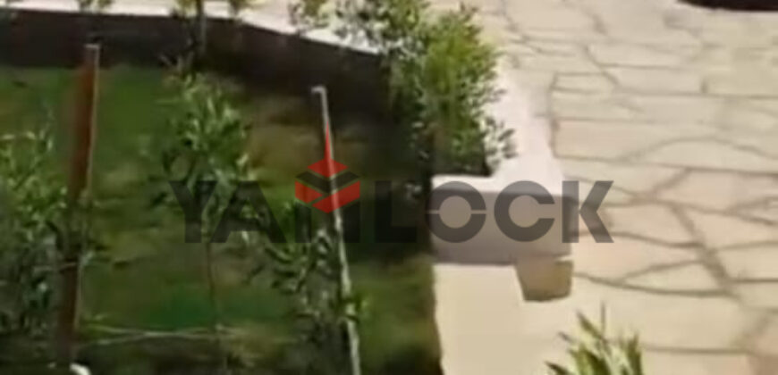 للبيع شاليه مميز ارضي بحديقة خاصة قرية كونورادو مارينا السخنة