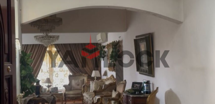 شقه للبيع شارع حسين كامل مصر الجديده من اتجاه نادي الشمس بالفرش و الاجهزه