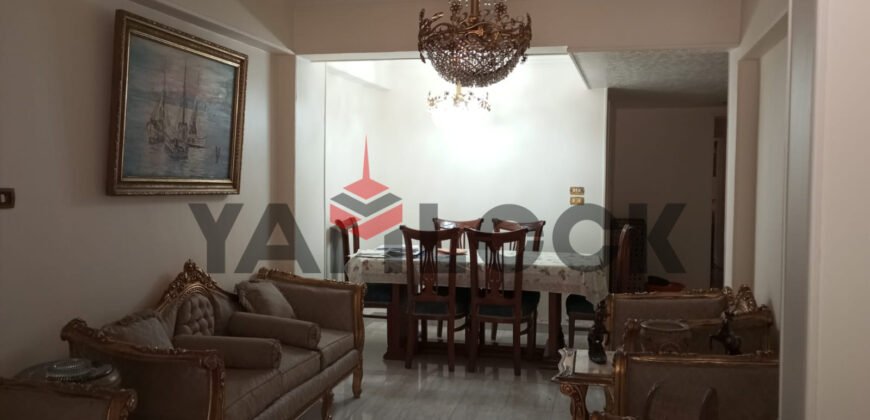 شقة للبيع١٣٠ م متفرع من شارع عباس العقاد مدينة نصر