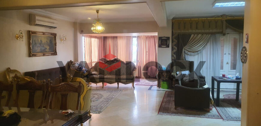 شقه للبيع بشارع الشيخ محمد النادي مدينة نصر المنطقه السادسه