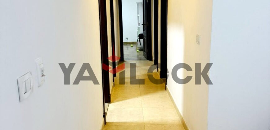 شقة للايجار في كومباوند أرابيسك سور مجرى العيون شقة للايجار في كومباوند أرابيسك سور مجرى العيون