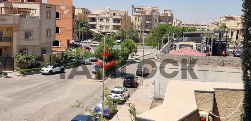 دوبلكس للبيع في التجمع الخامس الحى التالت منطقة 6