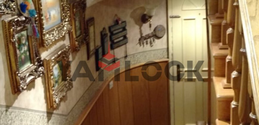 فيلا للبيع في فيلات العزيزية بجوار فندق الواحة فيلا للبيع في فيلات العزيزية بجوار فندق الواحة