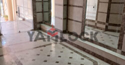 شقة للبيع في المنطقه الخامسه عمارات المجاوره الرابعه قطعه 71