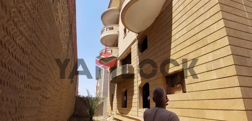 عمارة للايجار في الساحة السادسة ميدان جهينة 6 اكتوبر عمارة للايجار في الساحة السادسة ميدان جهينة 6 اكتوبر