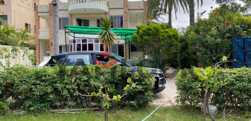 فيلا للبيع دقائق من كارفور العروبة ومطار الأسكندرية الدولي