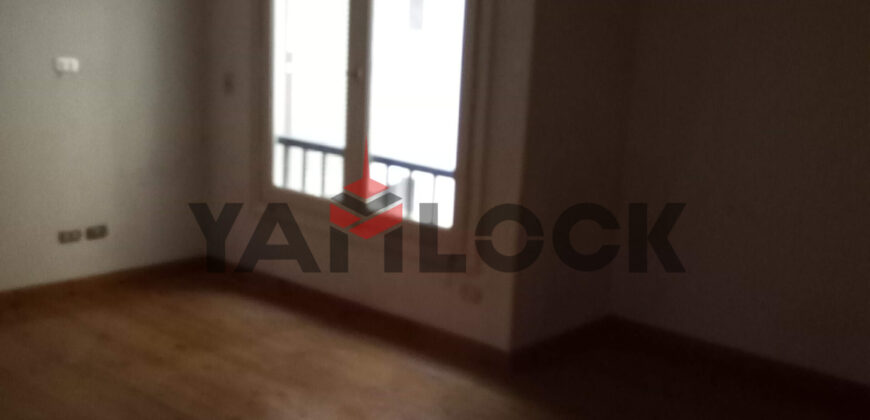 شقه للبيع فى حى السفارات مدينة نصر