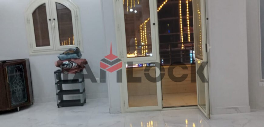 شقة للبيع سوبر لوكس في الهضبة الوسطى المقطم على شارع الجامعة الحديثة بحري شرقي على الناصية شقة للبيع سوبر لوكس في الهضبة الوسطى المقطم على شارع الجامعة الحديثة بحري شرقي على الناصية