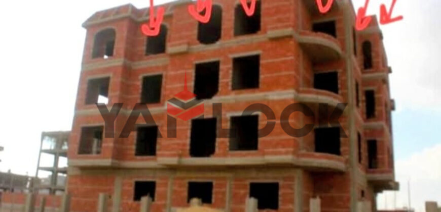 شقه للبيع فى بيت الوطن الحي الرابع عماره 159H