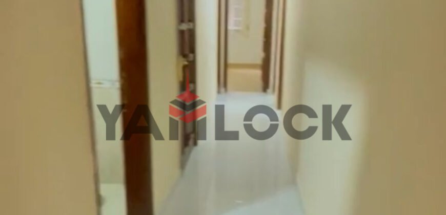 شقه للبيع في ارقي المقطم 215م