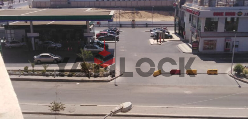 روف للبيع بفيلا في الحي الاول ارقي احياء التجمع الخامس 160م