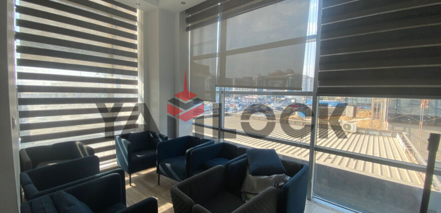 مكتب للايجار في افضل مول في التجمع الخامس توب ناينتي علي التسعين الجنوبي