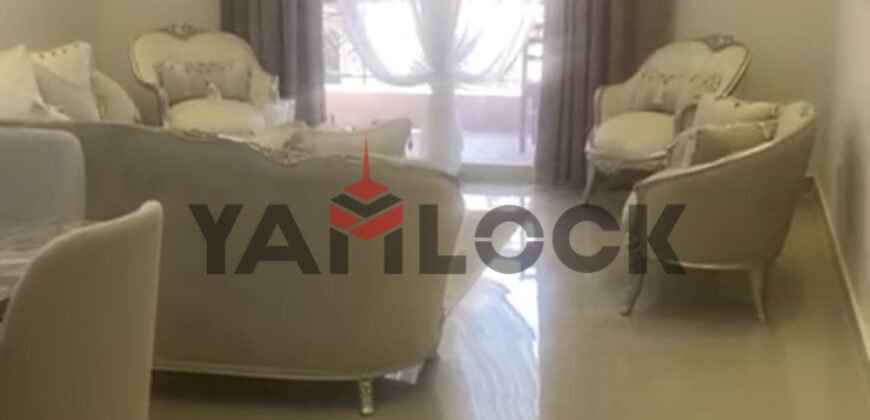 شقه للبيع في البنفسج عمارات160م