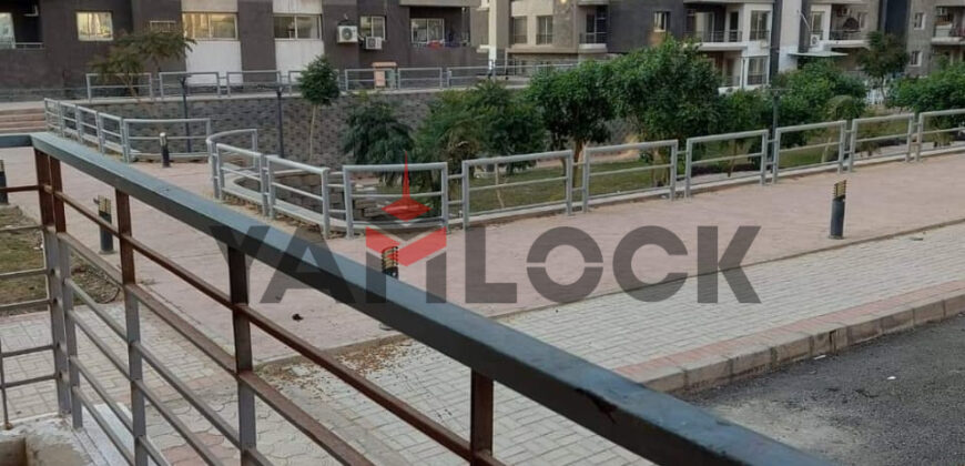 شقه للبيع كمبوند دار مصر القرنفل100م وجاردن خاص35م