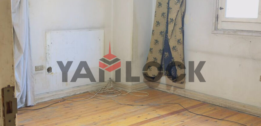 شقه للبيع بمكرم عبيد الرئيسي 180م