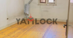 شقه للبيع بمكرم عبيد الرئيسي 180م