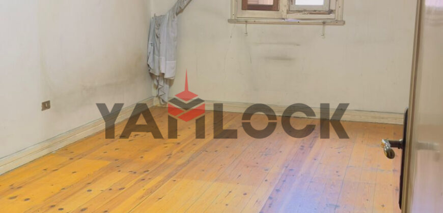 شقه للبيع بمكرم عبيد الرئيسي 180م