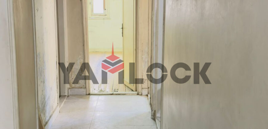 شقه للبيع بمكرم عبيد الرئيسي 180م