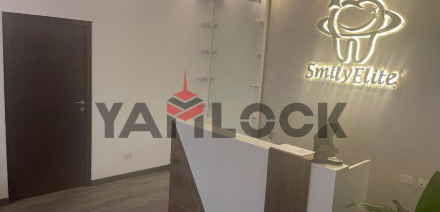 عياده للبيع الحي 8مدينه نصر مؤجره قيمه الايجار 20الف شهريا 130م